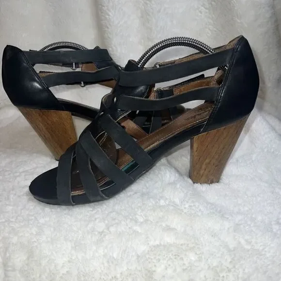 Indigo By Clarks Sandals Womens 8 M Ankle Strappy Heels 64397 Black Leather - Picture 3 of 6